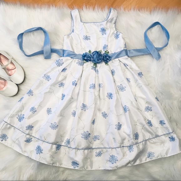 Jenny & Me Other - Jenny & Me fancy floral dress white blue size 6